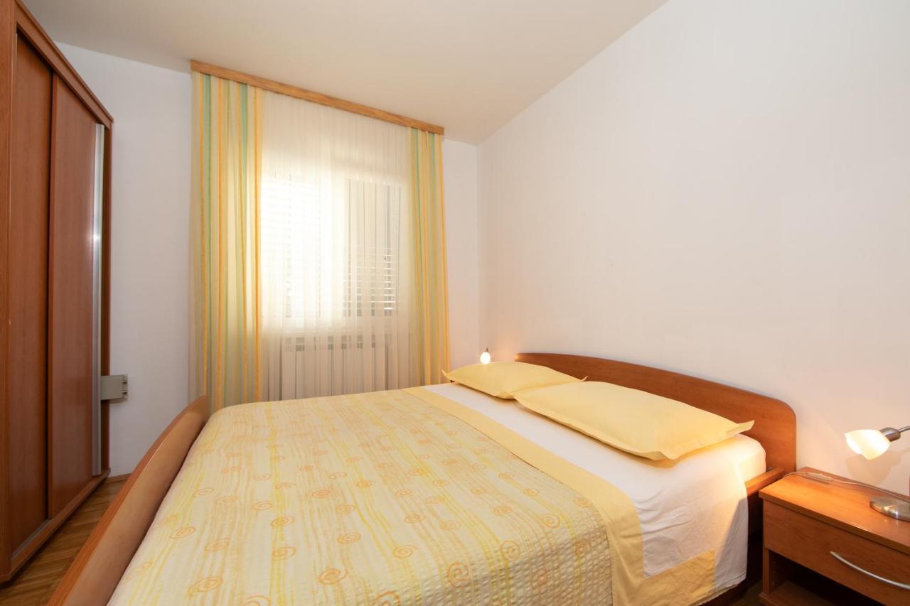Apartmani Biser Tučepi Eksteriør billede